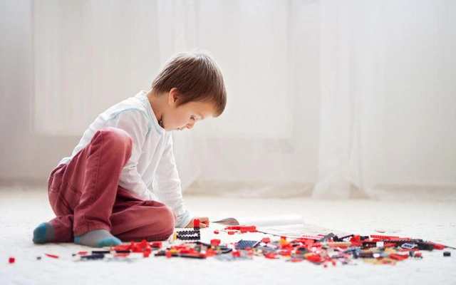 Dấu hiệu 1: Luôn Đặt Nhiều Câu Hỏi